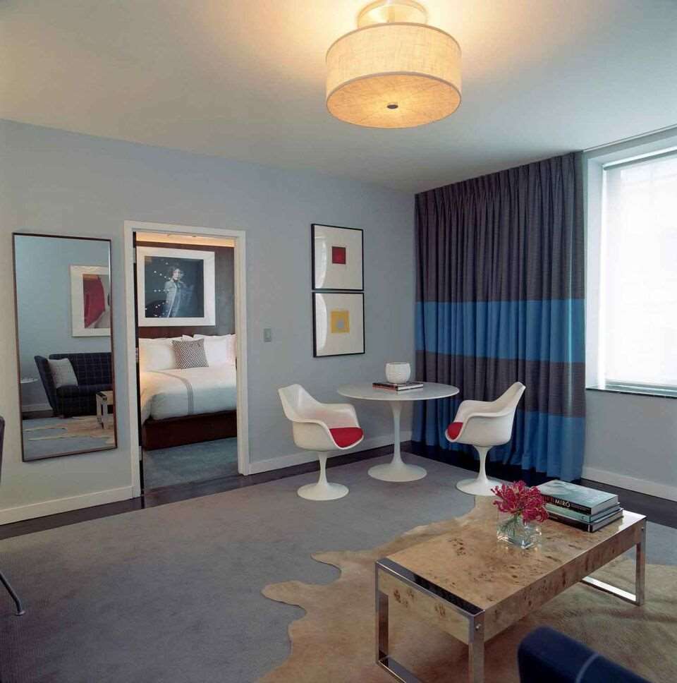 6 Columbus Central Park Hotel 4*