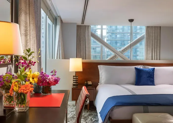 6 Columbus Central Park Hotel